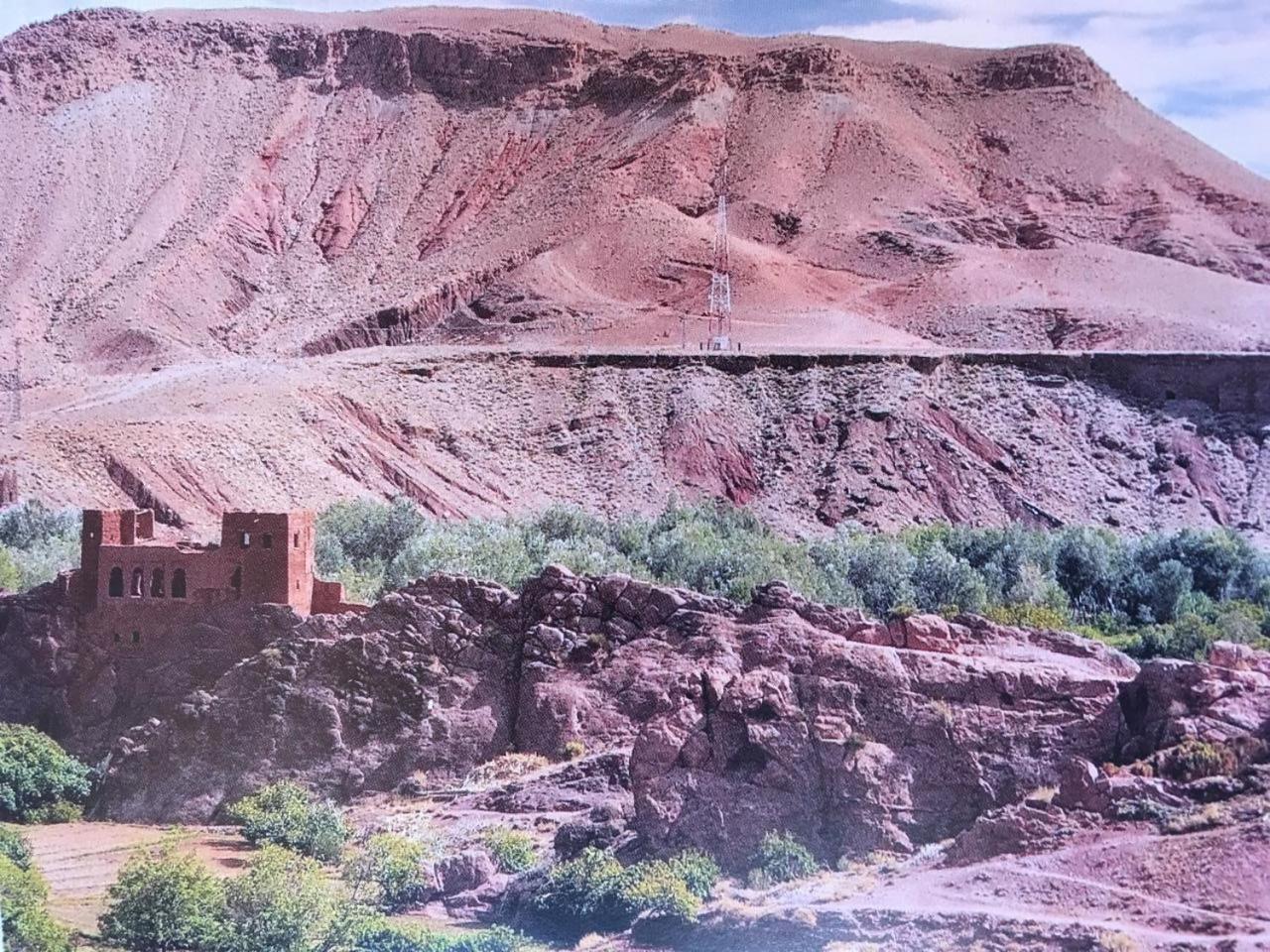Hotel Panoramique De La Vallee Aït Idaïr Eksteriør billede